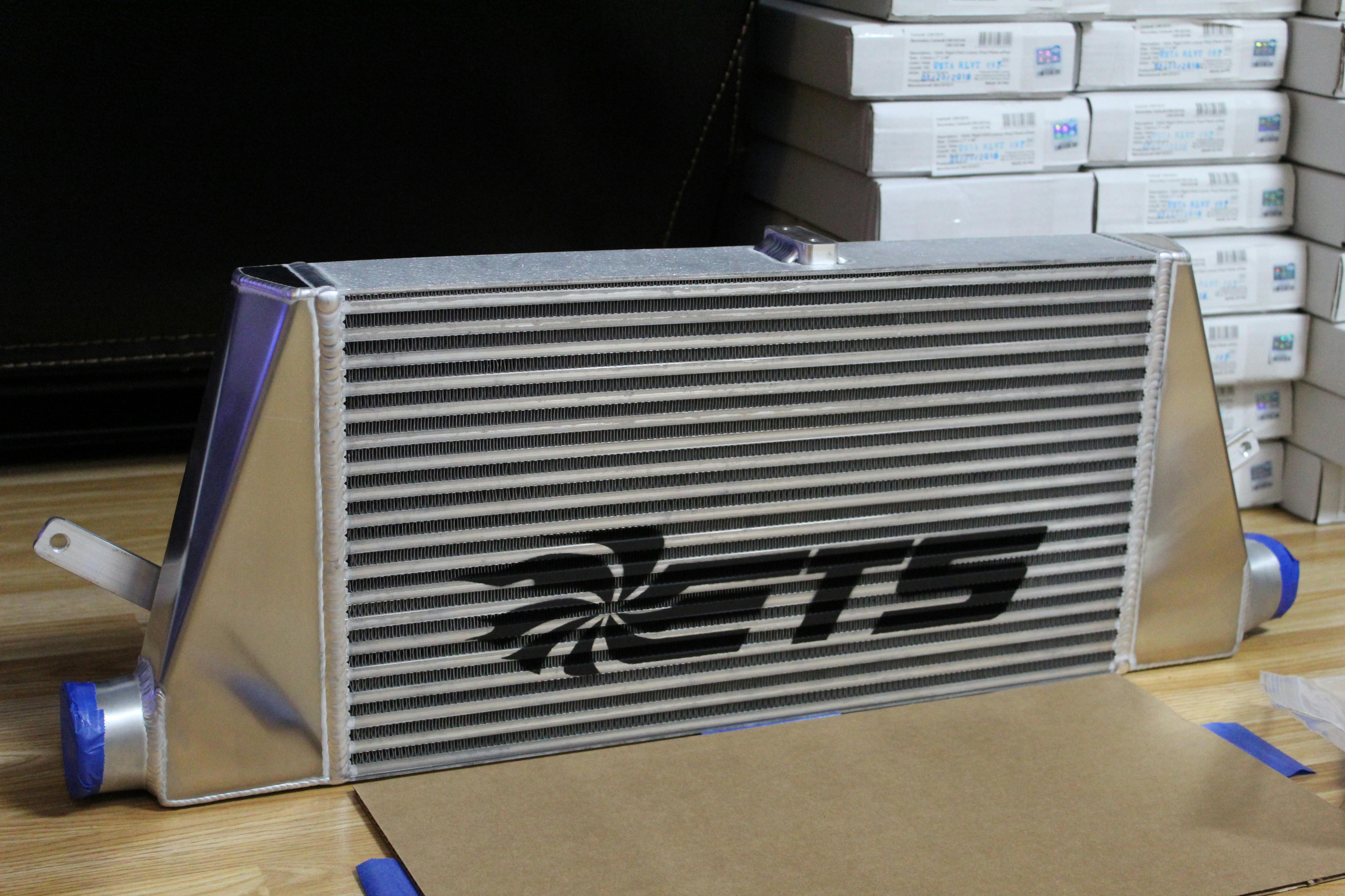 ETS Wide Tank Intercooler Upgrade 2006 Mitsubishi Evolution 9 (Evo9